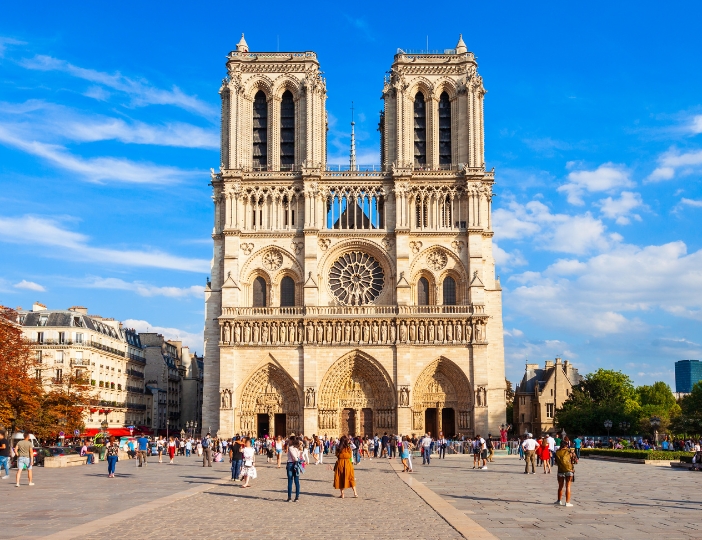 The Ultimate Notre-Dame Cathedral & Île de la Cité Walking Tour