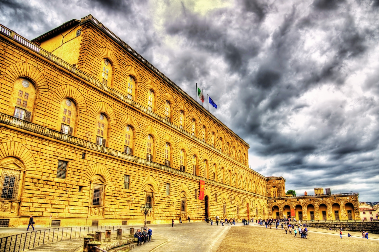 Pitti Palace, Palatina Gallery and the Medici